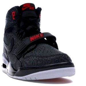 Jordan Legacy 312
Elephant Print Bred